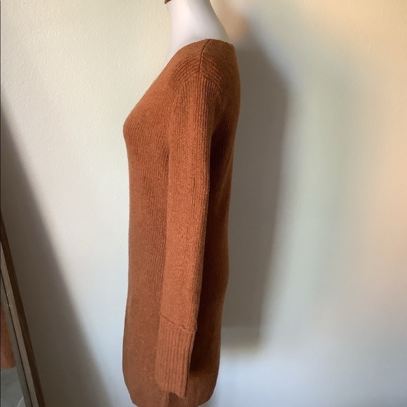 Something Navy Fitted Long Sleeve Tunic Sweater - Picture 6 of 11